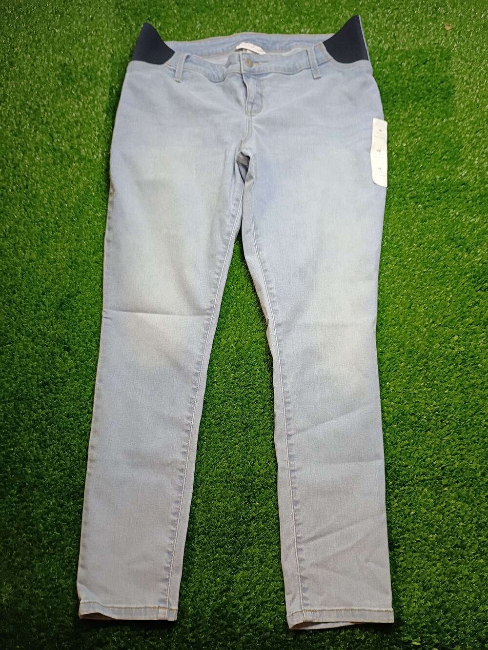 Chic Isabel Maternity Ingrid & Isabel Skinny Jeans Size 10 NWT